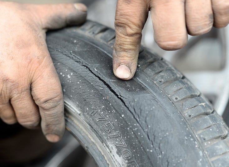 How Many Miles Do Tires Last