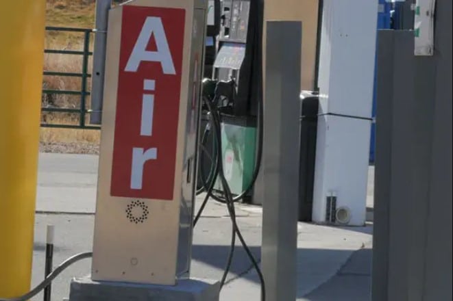 How To Put Air In Tires At Gas Stations