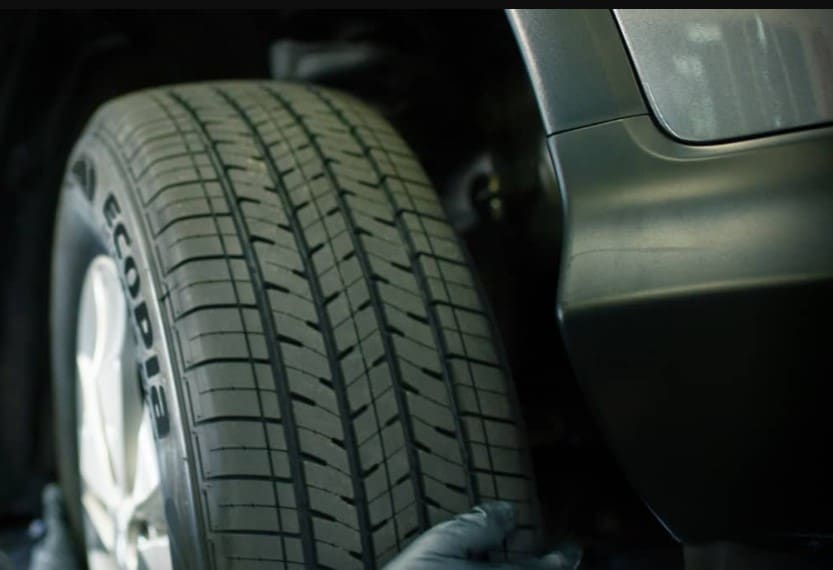 How to Pick the Right Street Racing Tire