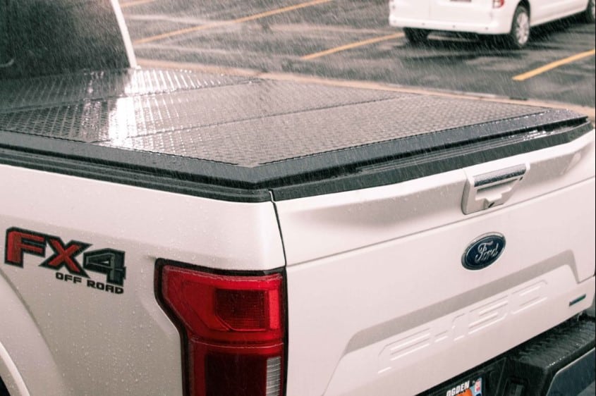 What Are The Benefits Of a Tonneau Cover