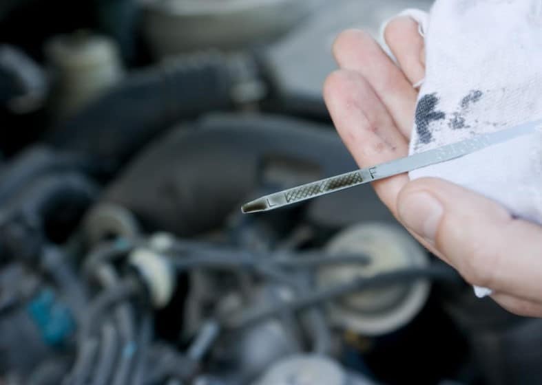 How to Know if Your Car Needs an Oil Change