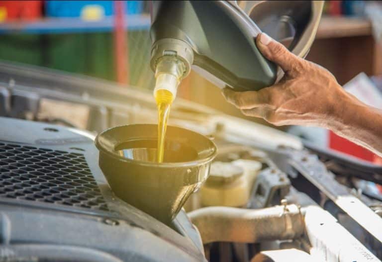 Can You Mix Synthetic Oil With Regular Oil? The truth about mixing