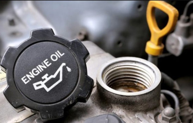 Why is Replacing the Engine Oil Important