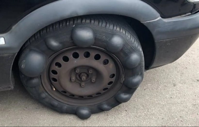 Bubbles in tires