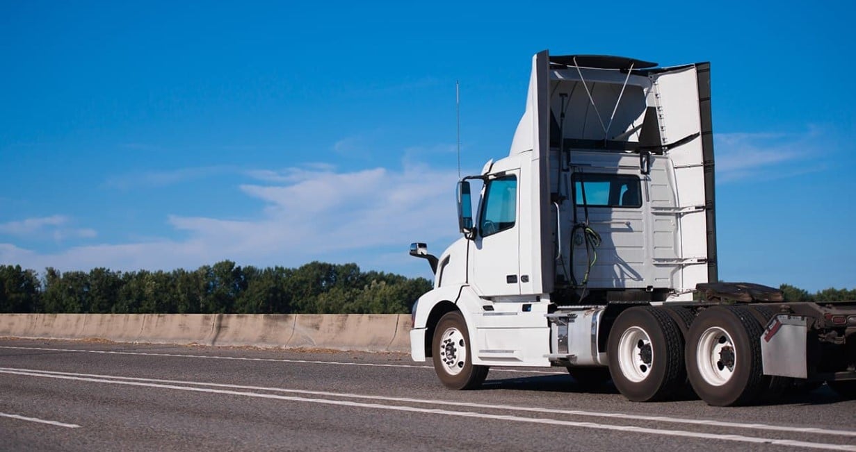What Does a Bobtail Truck in the Trucking Industry